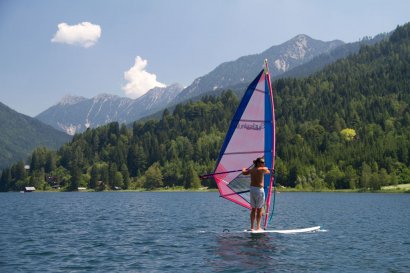 06_surfen_weissensee_information_stefanvalthe.jpg