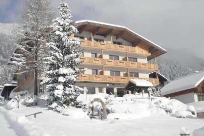 09_hotel_wiesenhof_weissensee_winter.jpg