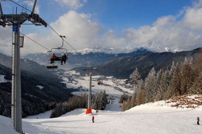 4_skifahren_weissensee_kaernten_werbung.jpg